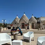 Trulli Del Boschetto