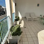 Trilo Superior Con Terrazzo Vista Mare A Pescoluse