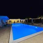 Luxury Home & Pool