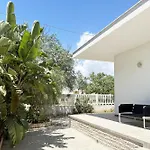 Villa Kalisi