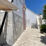 Villa Tonia