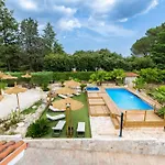 Pietranuda With Pool And Spa