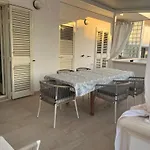 Villa Ticia A 100 Metri Dalla Spiaggia Con Parcheggio Privato