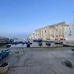 Rosas Guest House - La Cementina