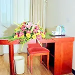 Greentree Inn Jiangsu Yangzhou West Passenger Station Baixiang Road Express Hotel