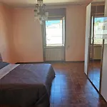 Via Varese, Tuglie, 3 Bed Apartment With Balconies