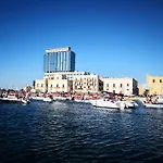 Marine Place Gallipoli