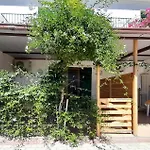 Awesome Apartment In Vieste With Kitchen