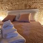 Pietrarosa Apartment