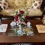 Grace'S House Bed And Breakfast