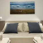 Virgilio Hosting Casa Nuovissima Vista Mare