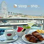 B&B Marina Sleep And Ship
