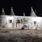Charming Retreat In Martina Franca With Fenced Garden