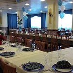 Hotel De La Ville