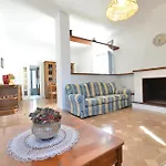 Villa Delle Meraviglie