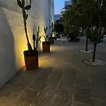 Canneddi Boutique Farm
