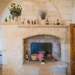 Masseria Relais Saraceno With Pool - Happy Rentals