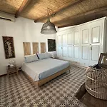Nicolhouse On The Sea