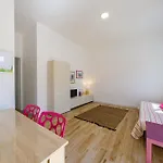 Sunset Oasis & Sunset Heaven - Apartments In Villa With Pool