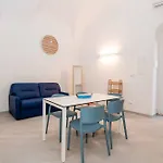 Al Faro Deluxe
