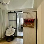 Una Biancasa