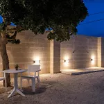 La Corte Della Salina - Intimate Apartment