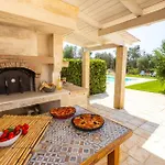 Villa Mincodda By Villa Plus