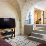Miro Luxury Home