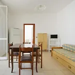 Beach House , Torre Canne - Dori