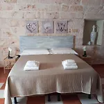 Dimora Del Gufo