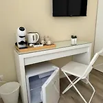 Barien Room 2