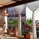 Casa-B&B Bouganville Attico 85 Mq