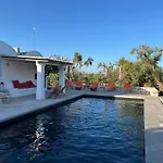 L'Annamarco Private Storical Trullo And Property With Large & Nice Swiming-Pool
