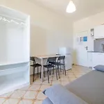Bilo 2-4
