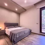 Villa Roby Examotage