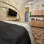 Room Pietra Bianca