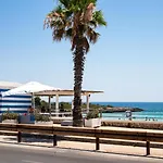 Suites Mediterranee
