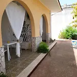 Villa Aragosta 2 Camere 2 Bagni 1 Cucina E Giardino