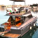 Corvette Bed&Boat