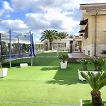 2 Bedroom Lovely Apartment In Grottaglie