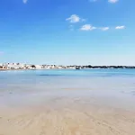 Tritone Apartment In Luxury Villa With Shared Pool