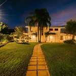 Villa Demal 8&2, Emma Villas