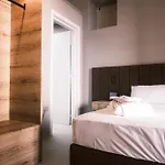 Relais Ena
