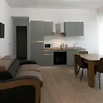 Adelphi Guest House 1