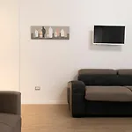 Adelphi Guest House 1
