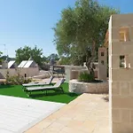 Trulli Cesare With Exclusive Pool