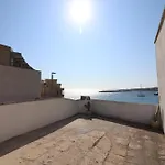 Holiday House Giulia Otranto Sea Front