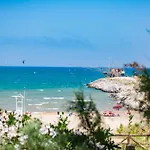Camping Village Baia Falcone