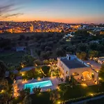 Villa Icaria
