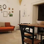 Casa Vacanze Caminanti - Lecce Centro Storico